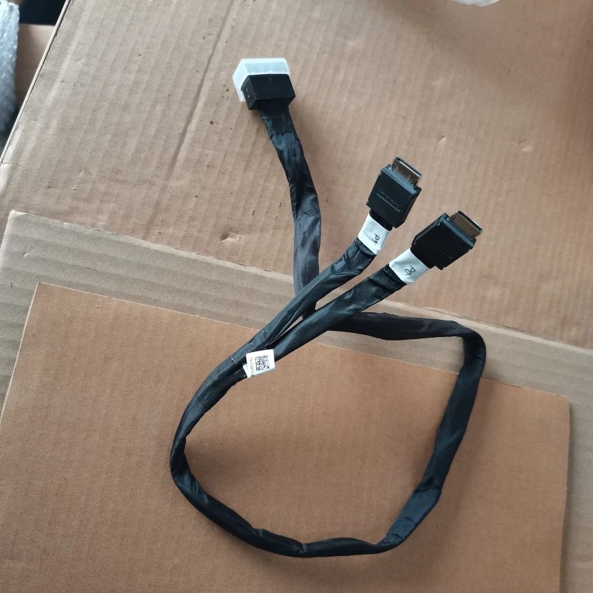 

For Dell T5820 T7820 U.2 Backplane Connection 9440-8i Array Card Data Cable NVME 2GPFW