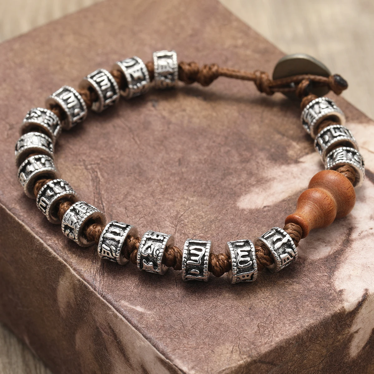 

Soul healing bracelets, natural stone hand-woven bracelets, women's men's bracelets. Tibetan style bracelet