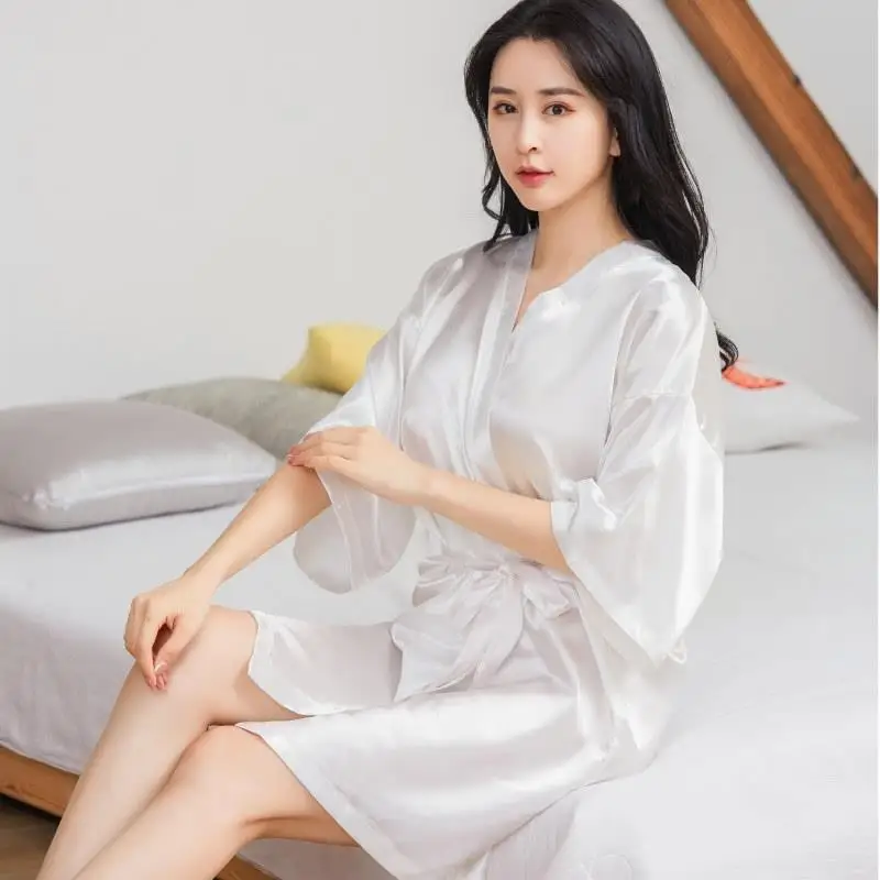 

Fashionable Silk Robe Women's Kimono Style Bridal Morning Gown Thin Home Clothes Sexy Ladies Bathrobe Spring Season Home Wear