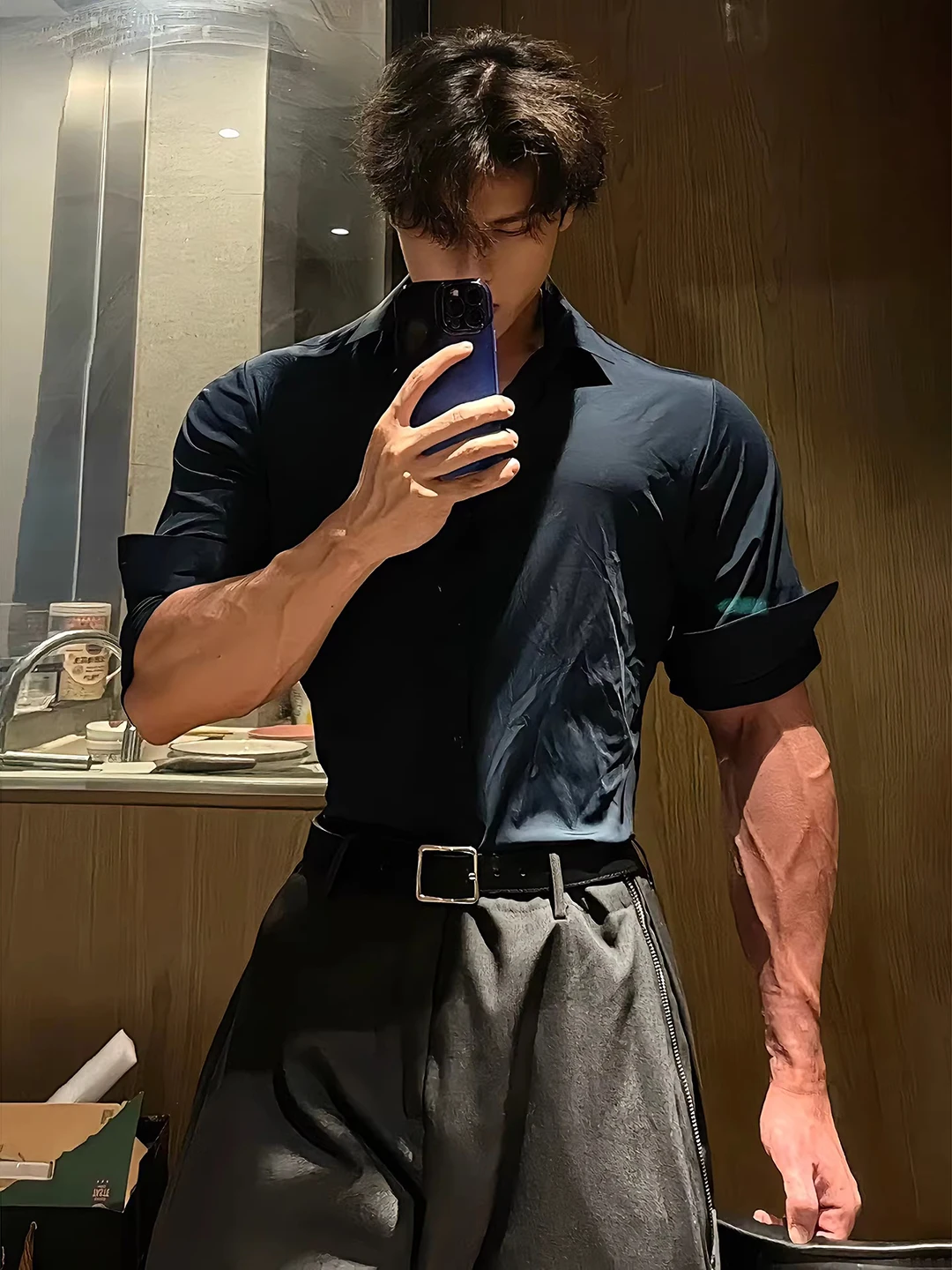 

American Sle Long Sve irt Men's Slim Fit Muscle ow irt Jaet DK Suit Inner Wear Top Clean Fit Button Closure