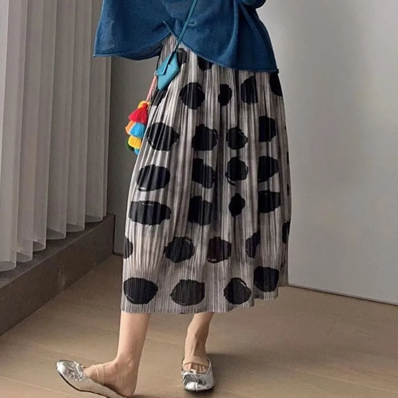 Miyake plissado preto bolinhas meia saia feminina simples casual solto moda versátil roupas de viagem coreano vestindo