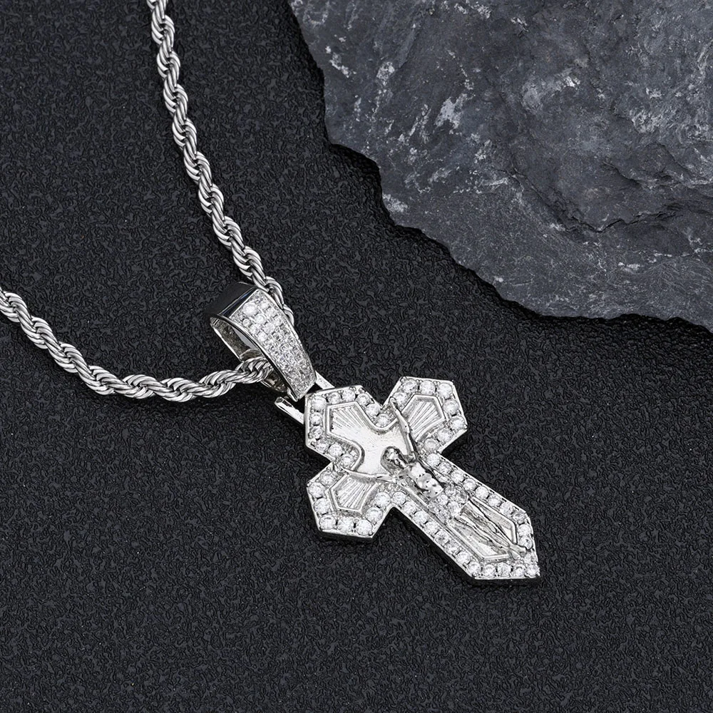 

NY Hip Hop Style New Jesus Cross Pendant Iced CZ Zircon Shiny Fashion Jewelry Men's and Women's Necklace Pendant