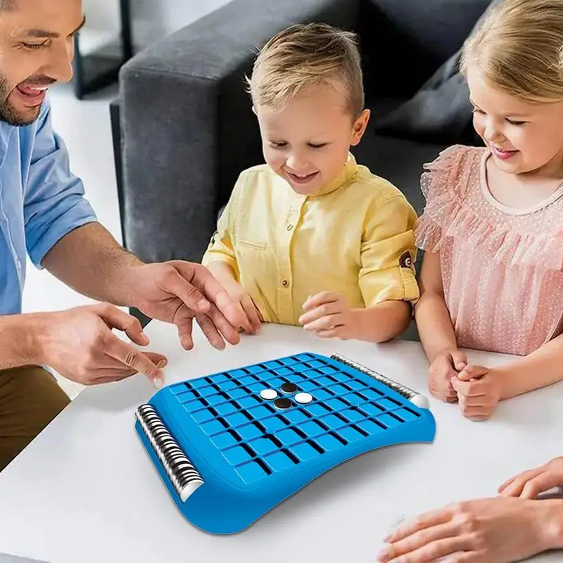 Siyah Beyaz Satranç Tahtası Seyahat Katlanır Satranç Tahtası Oyunu Katlanır Satranç Tahtası Oyunu Aile Eğlencesi Klasik Strateji Masa Oyunu