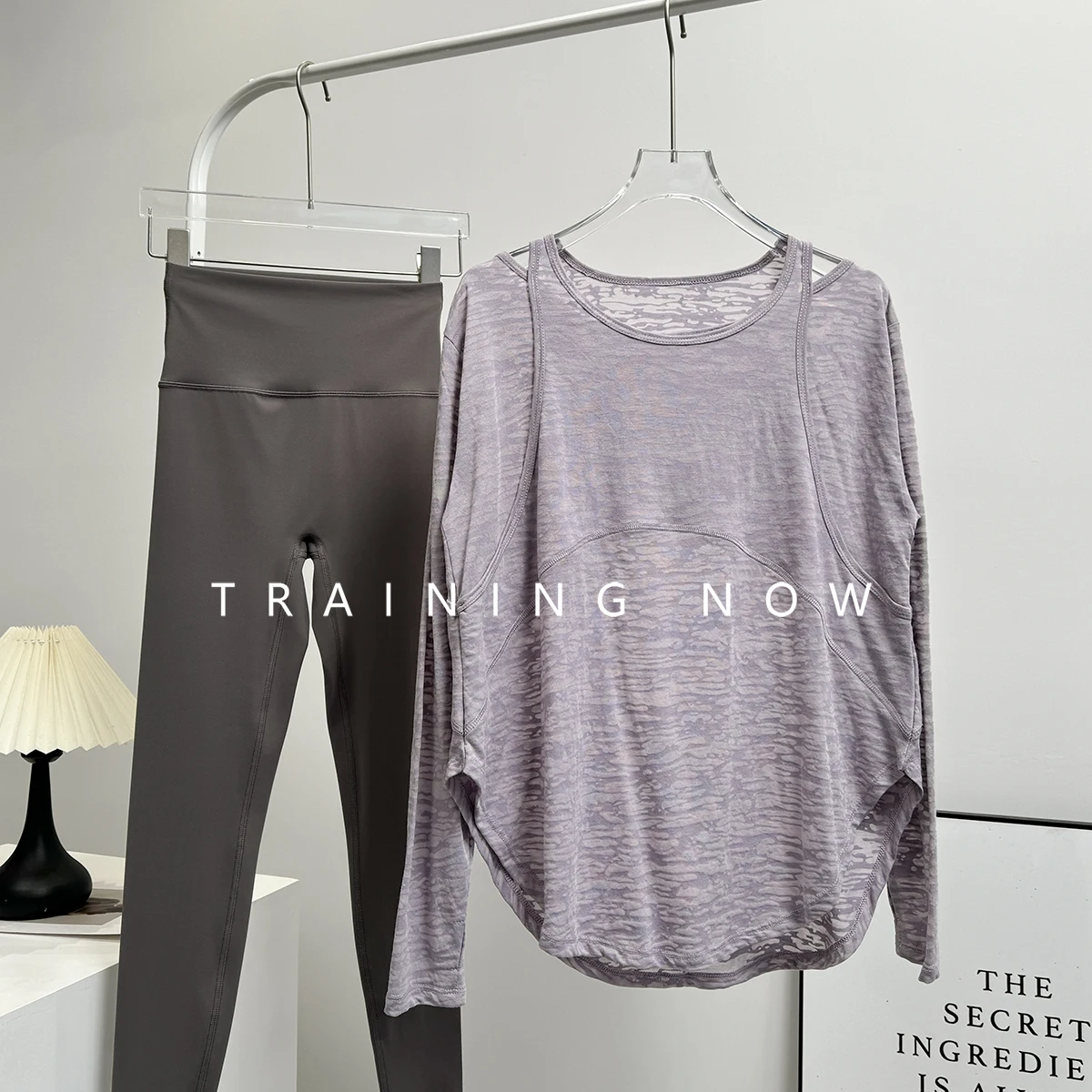 

Advanced yoga suit for women sports long-sleeved shirt loose slimming quick-drying T-shirt running training bodysuit