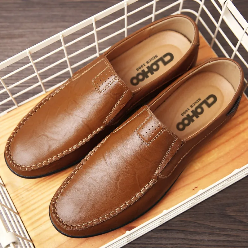 CLOHOO Men's Handmade Casual Loafers Anti-Slip Comfortable Slip-On Driving Comfortable Leather Shoes