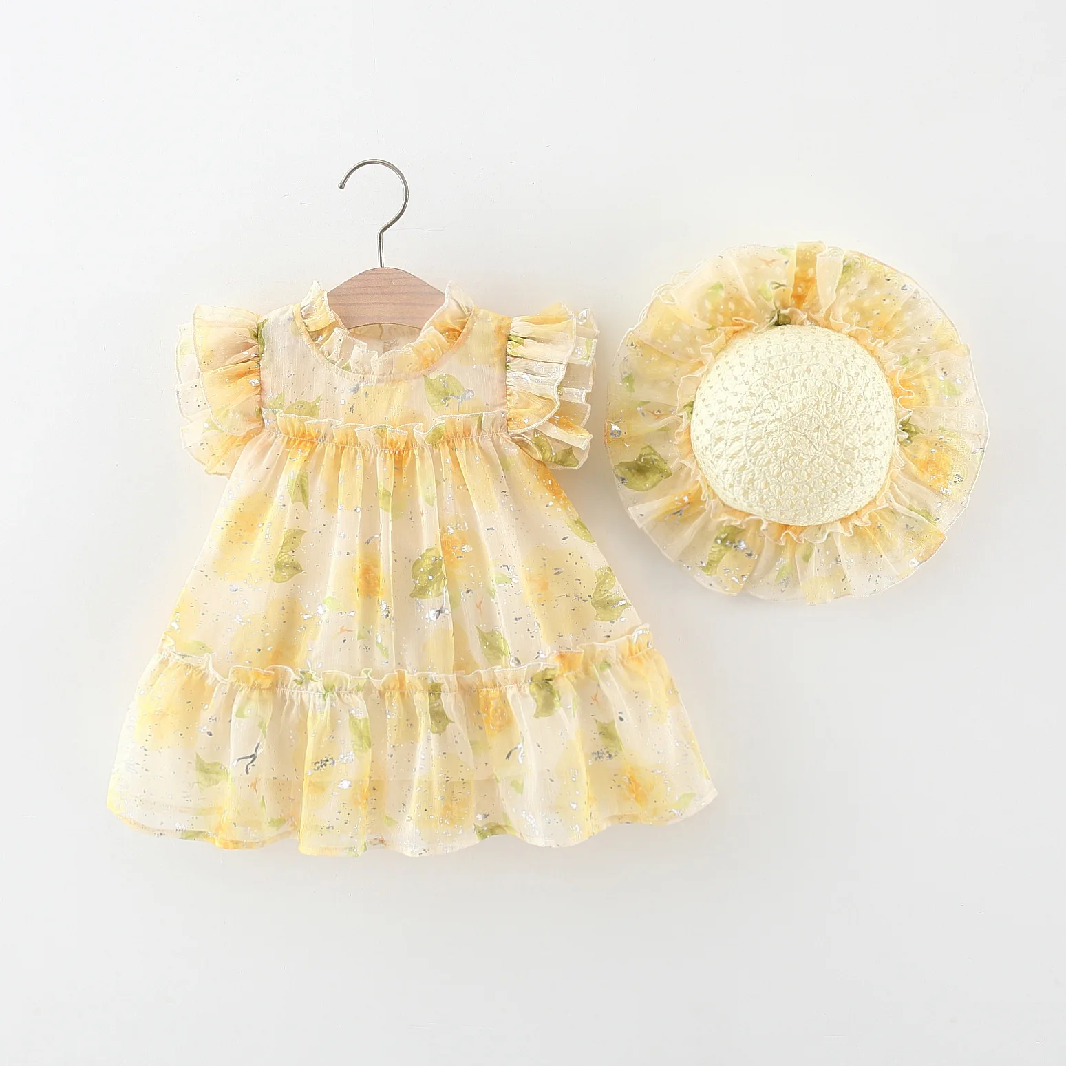 New Summer Dresses For Baby Girls Small Flying Sleeve Mesh Pompadour Dress Cake Skirt Lace Pleated Flower Pattern