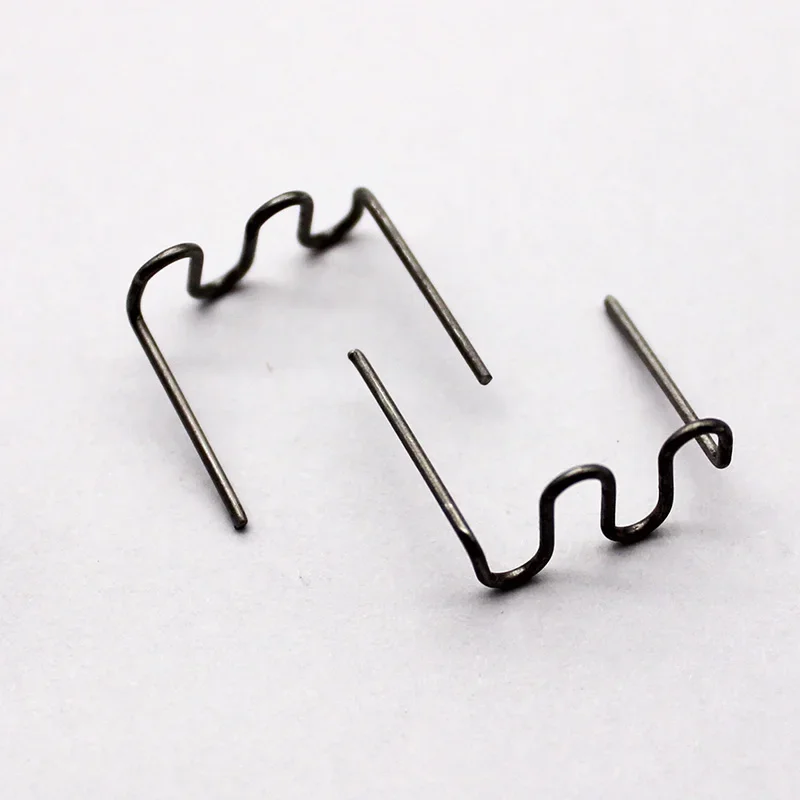 لحام البلاستيك الساخن دباسة القياسية المموجة ستابلز الوفير الجسم إصلاح 0.8 مللي متر 0.6 مللي متر أدوات لحام الفولاذ المقاوم للصدأ #2