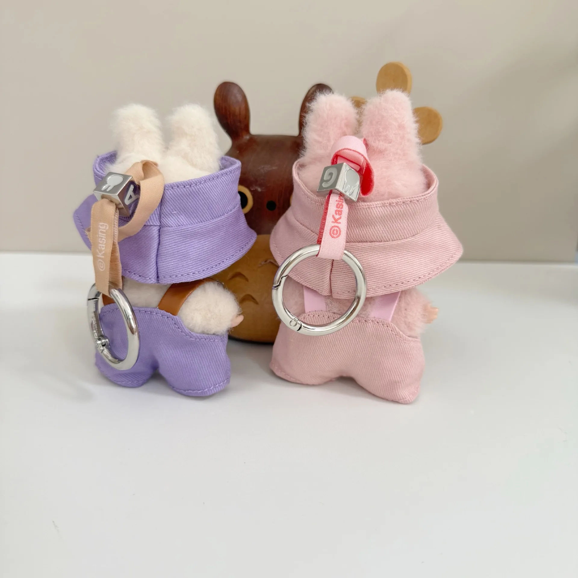 Mini-Labubu-Kleidung der 4. Generation, Mini-Version, Labubu-Kleidung der vierten Generation, Herz-Passwort, Lederhose