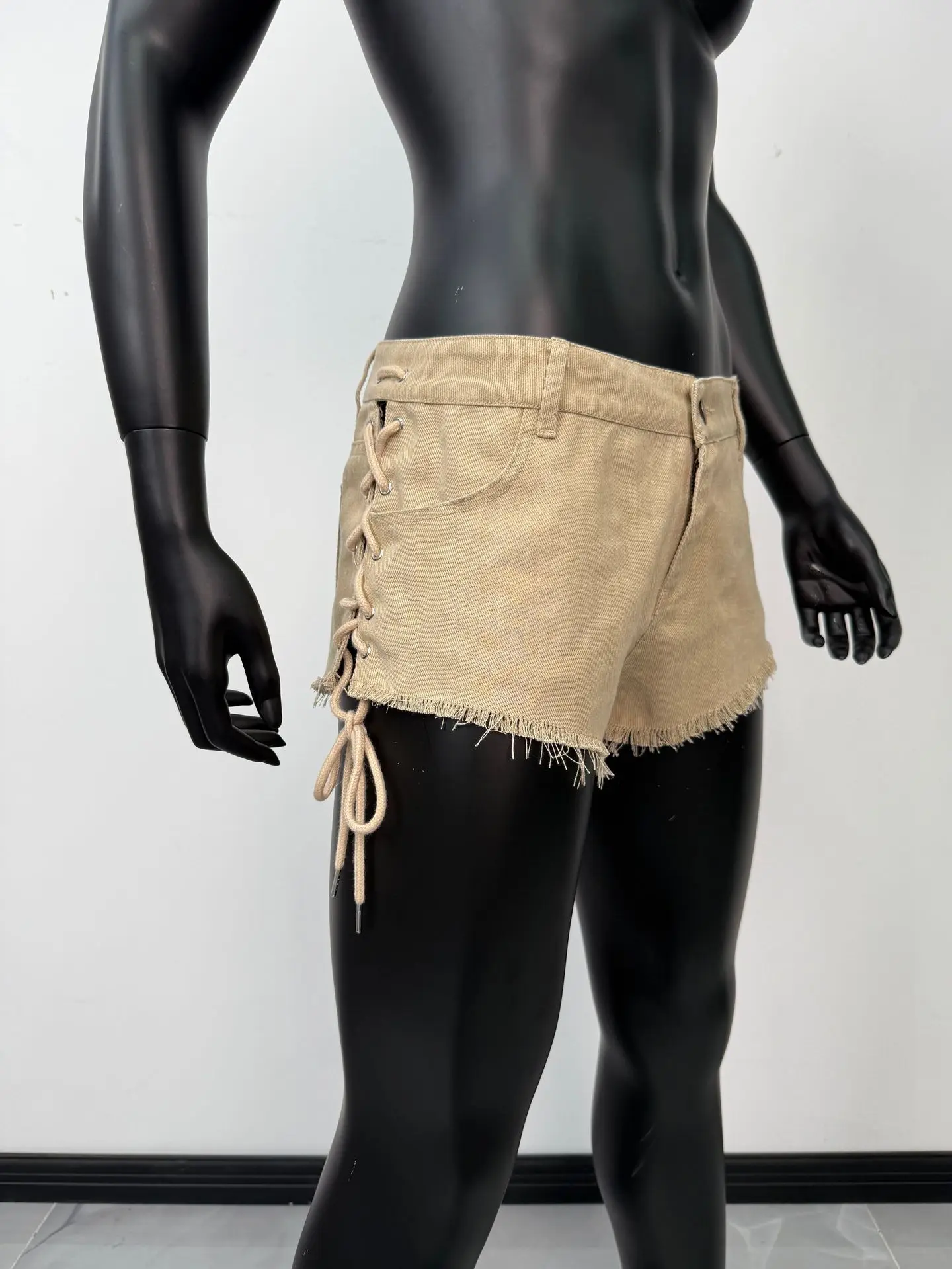 2026 New Summer Women's Lace-up Strap Denim Shorts Washed Beach Y2k Shorts