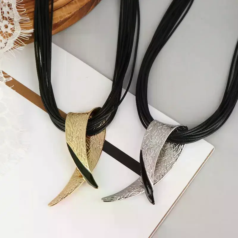 خمر سلسلة جلدية سوداء قلادة قصيرة المختنق الفضة مطلي سبيكة كبيرة قلادة قلادة للنساء هدايا القوطية مجوهرات معدنية