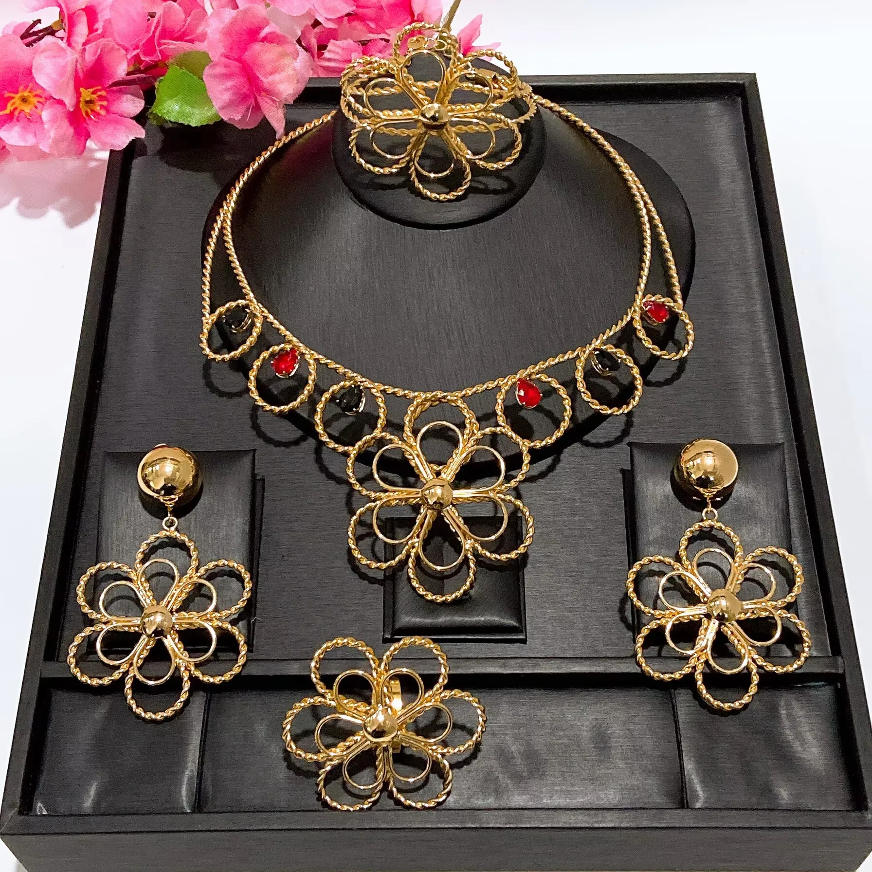 nuevo-conjunto-de-joyeria-floral-de-lujo-con-alambre-trenzado-en-tono-dorado-collar-pendientes-anillo-y-broche-con-piedras-rojas-y-negras-para-mujer-ideal-para-fiestas-y-eventos-nocturnos