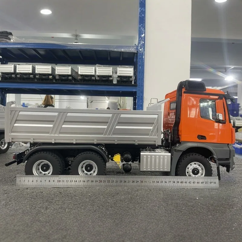 1/14 RC Electric Dump Truck 6x6 with Screw Lifting Two-Speed Shift Lighting and Sound Effects  RTR Remote Control Toy Car
