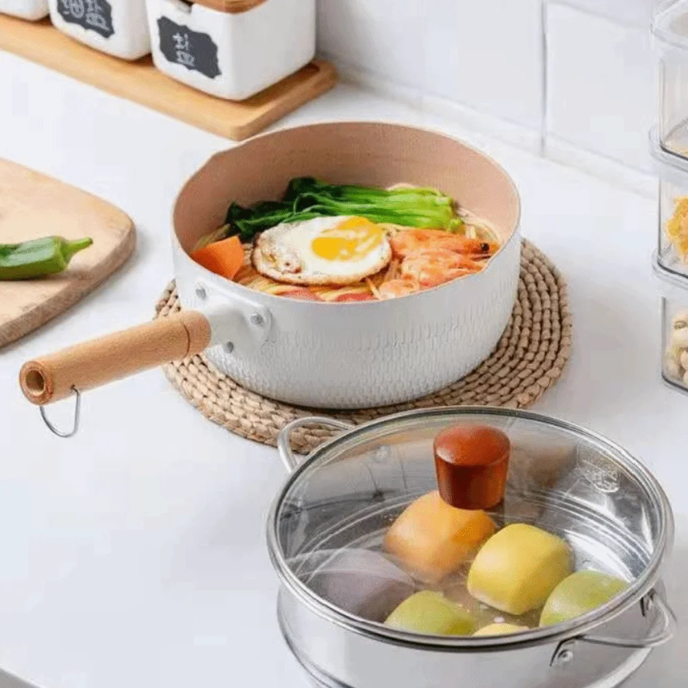

Wooden Handle Japanese Saucepan Universal Aluminum Alloy Non-stick Pan with Lid Diversion Port Soup Pot Porridge