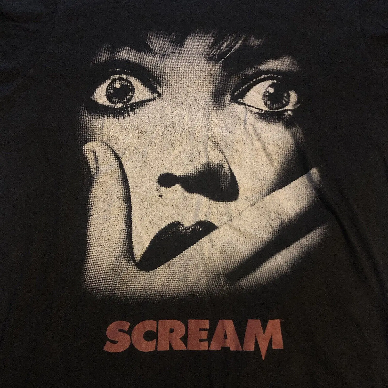 

Scream Movie Cover Graphic T-Shirt (Women’s M/Black) [READ DESC.]