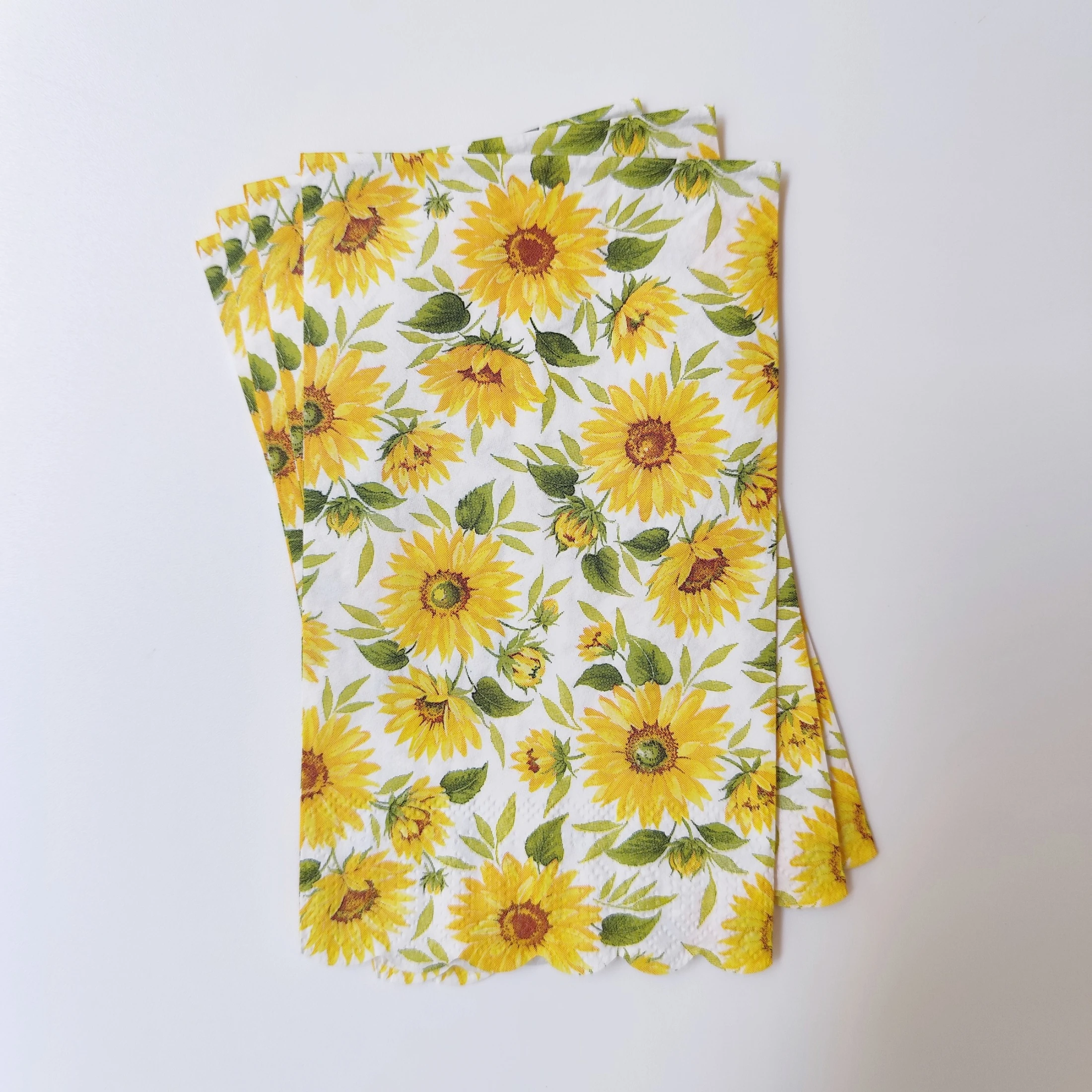 20 Count Vibrant Sunflower Guest Napkins, 3-Ply, Perfect for Wedding, Bridal Shower, Thanksgiving, Harvest & Decoupage Crafts