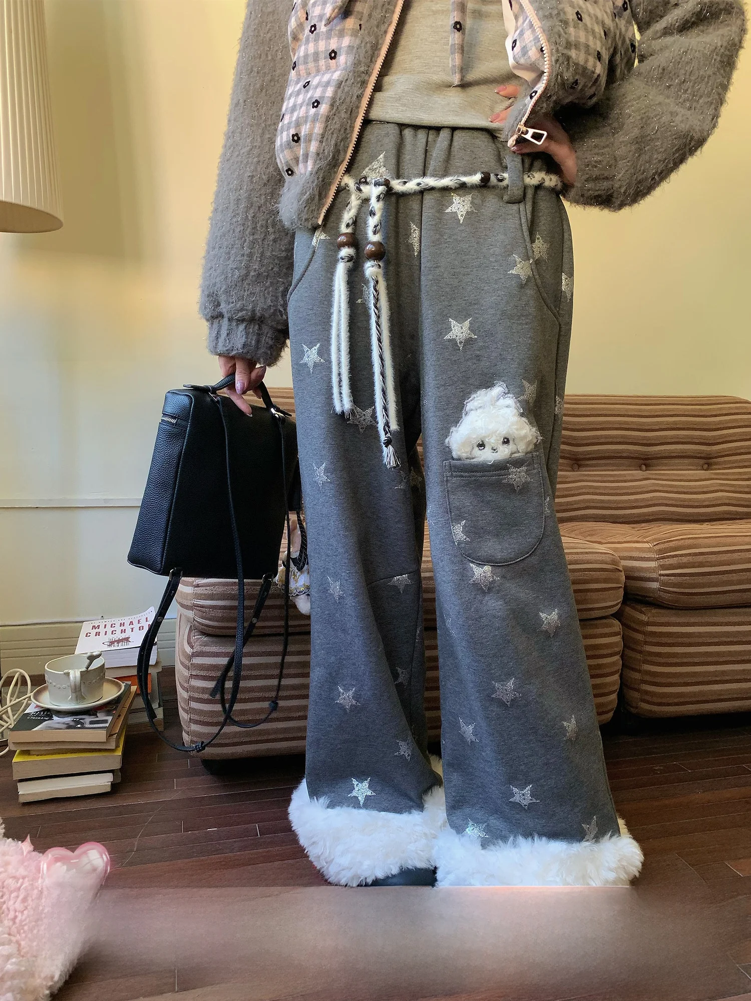 

Ruan Ruan Ling Xing Xue Winter 2025 Women's Fleece Lined Casual Pants Star Splicing Trendy Wide Leg Pants Natural Waist
