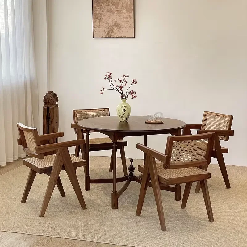 Modern Roman Style Solid Wood Round Dining Table Set with 4 Chairs for Hotel Apartment Villa Dining Room Furniture
