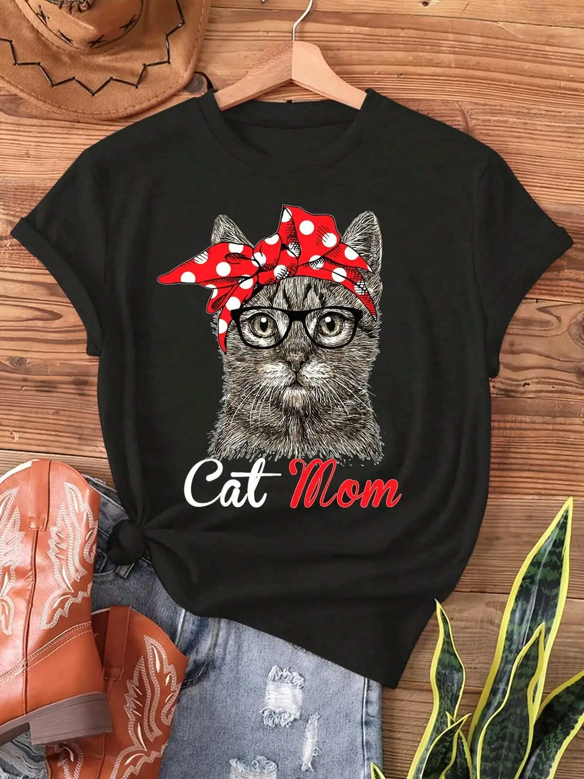 Funny Cat Mom Shirt For Cat Lovers-Mothers Day Gift Print T-Shirt, Short Sleeve Crew Neck Casual Top For Summer & Spring, Women's Clothing,Breathable And Comfortable Short-Sleeved Round-Neck Top, Suitable For All Seasons, Everyday Wear For Women