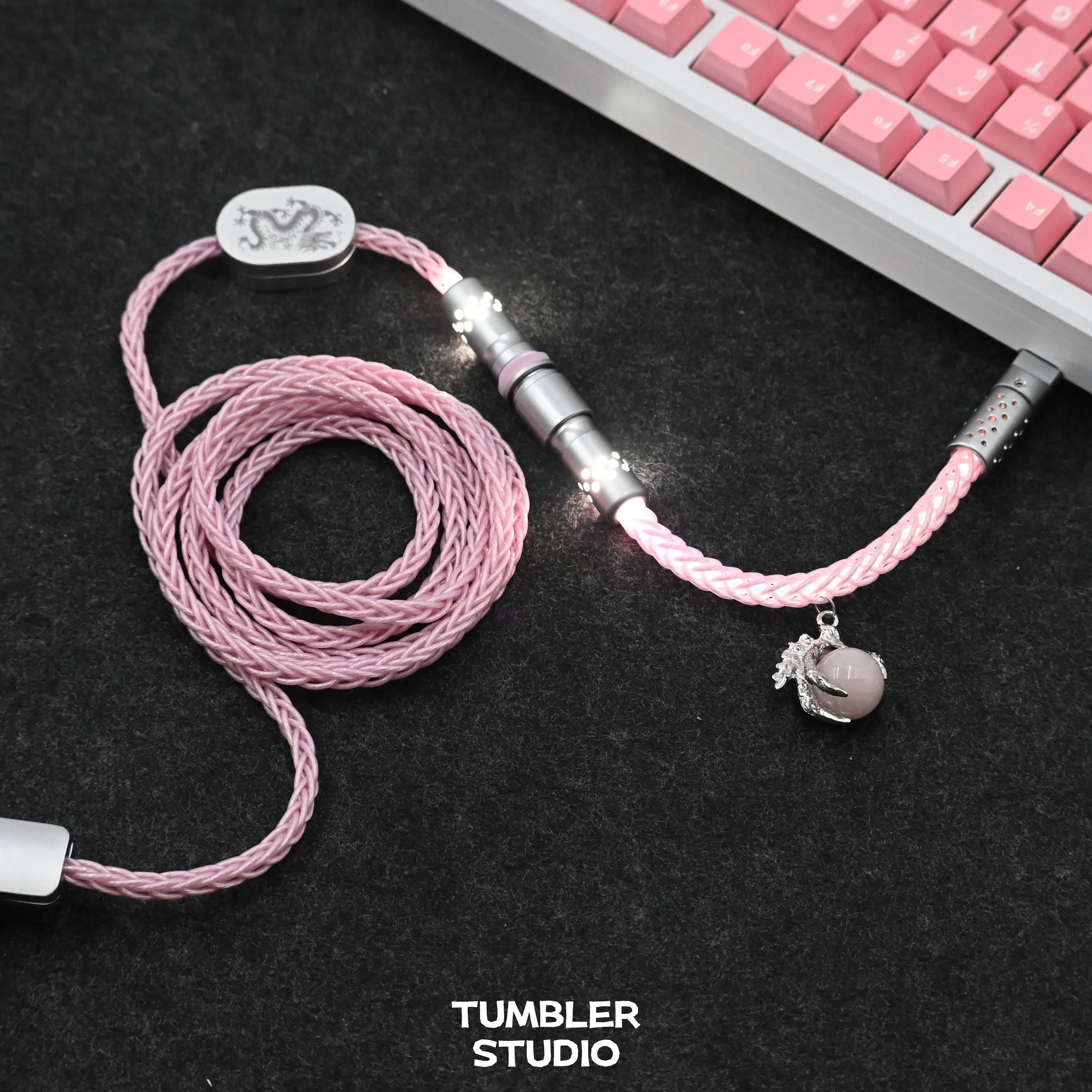 Tumbler Studio Silver Dragon Theme Custom Keyboard Cable 8K Single Crystal Copper Aviation Plug Keyboard Cable
