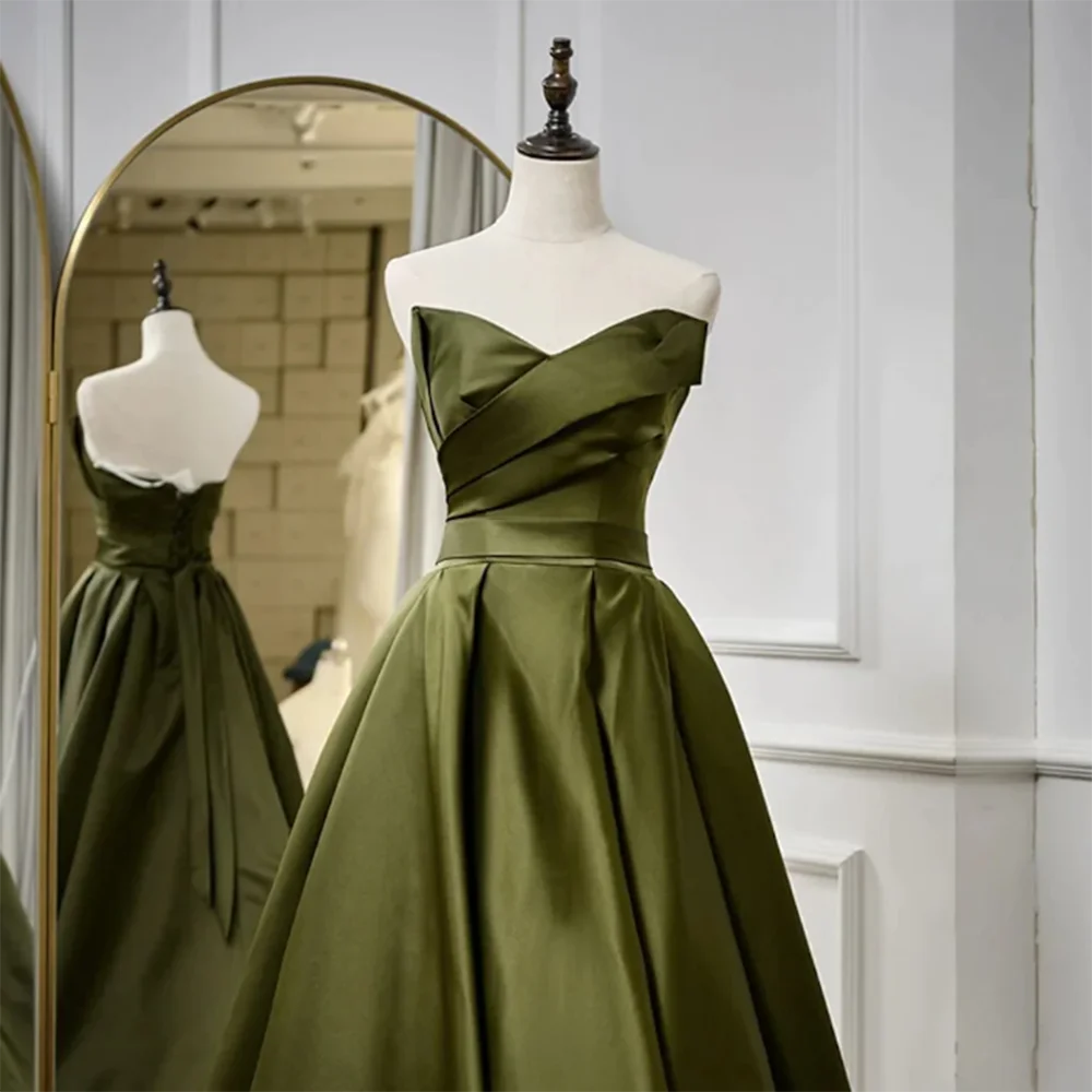 Classic Green Simple Formal Prom Evening Dress Floor Length Sleeveless Sweetheart A-Line Fancy Slimming فساتين سهرة Robes De Soi