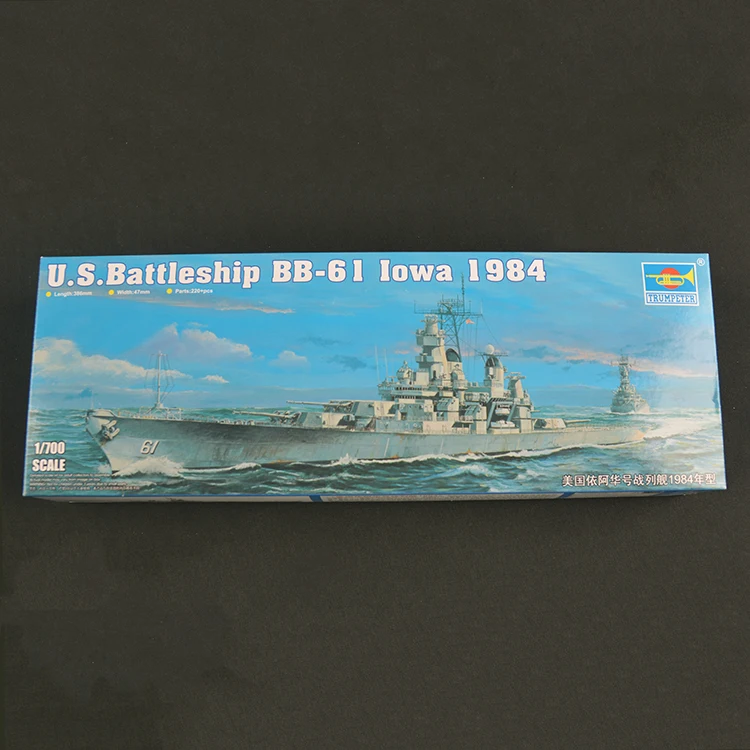 

Trumpeter TR05701 1/700 US Battleship BB-61 Iowa 1984 Plastic Model Kit