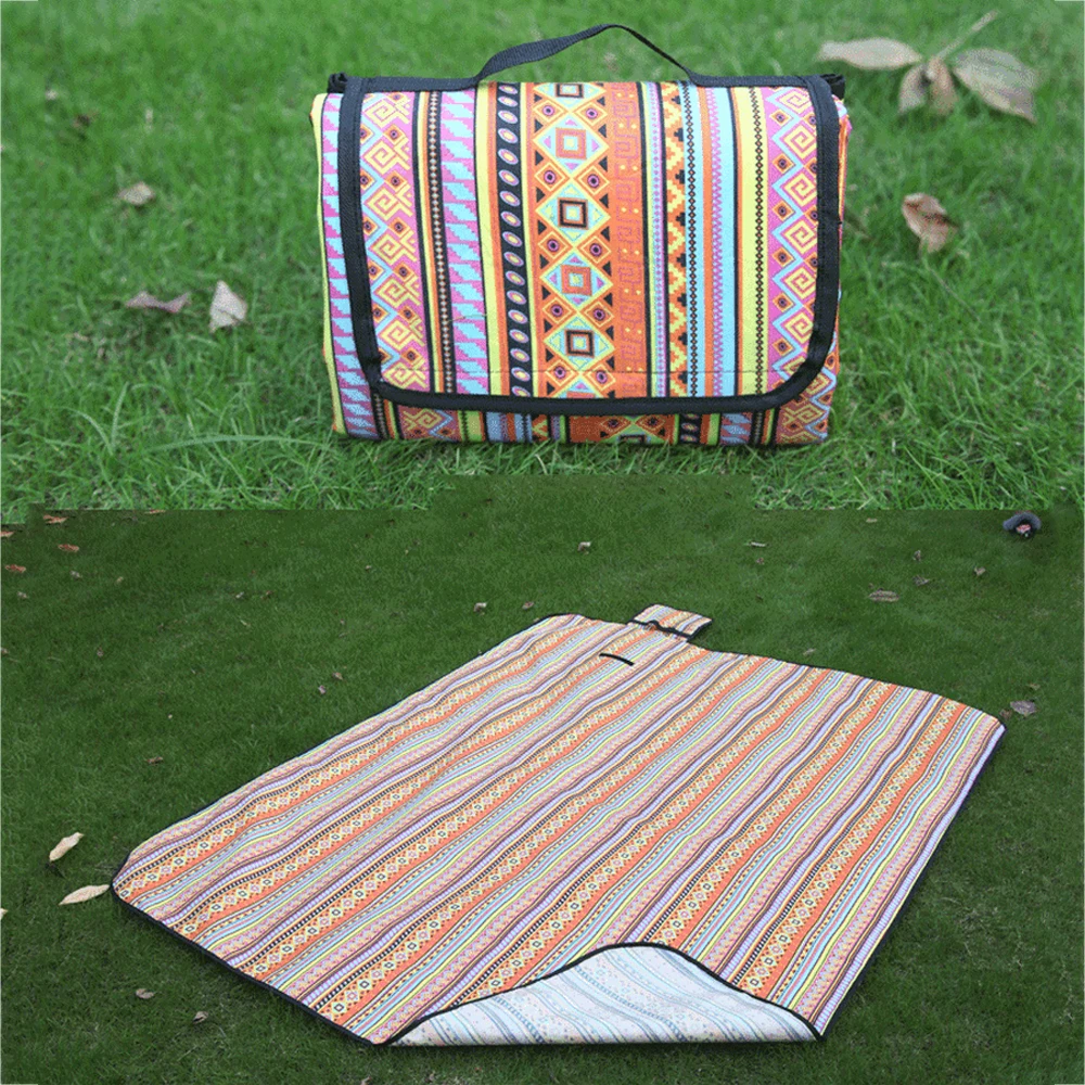 Portable Beach Blanket Folding Mat Outdoor Picnic Mat Camping Mat Thick Waterproof Camping Equipment Mat Hiking Accessories
