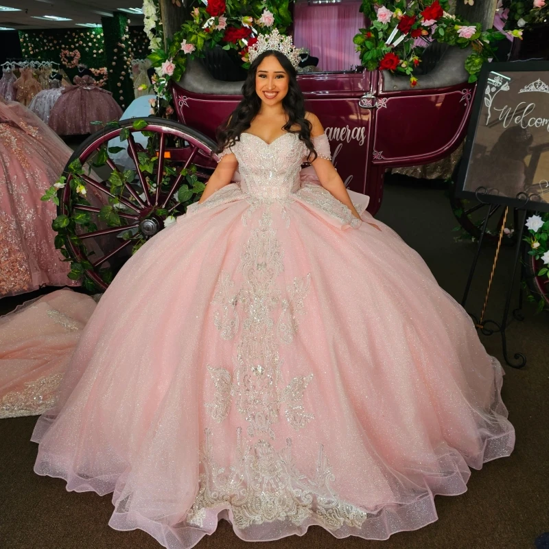 

Розовые блестящие платья Quinceanera с открытыми плечами и блестками, аппликация, кружево, бисер, кристалл, тюль, вечерние, день рождения, сладкое платье 16, Vestidos