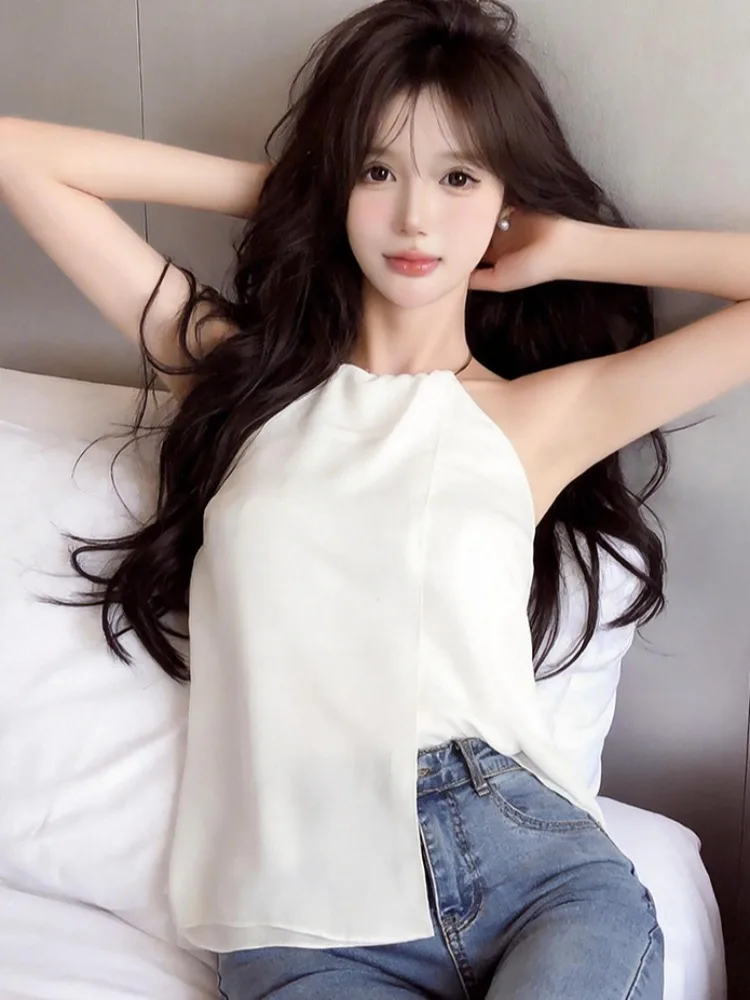 

Fashionable Metal Necklace Summer Off-Shoulder Loose Design Vest Women's Shirt Elegant Atmosphere Citywalk Polyester Fiber