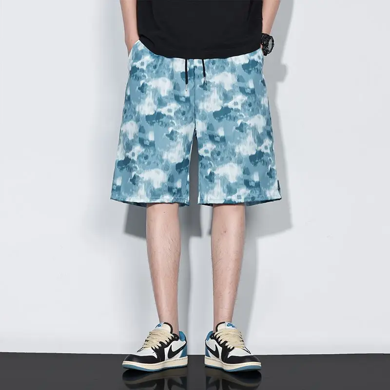 

Men's Summer Ice Silk Flower Board orts Hawaii Loose Casual Sports Beach 5-Point Pants Straight Leg Printed Polyester Fiber