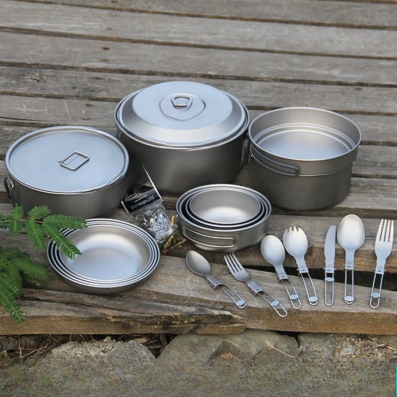 Outdoor cookware combination, pure titanium hanging pot, dishware, cutlery, fork and spoon set 4-5 people TI6201
