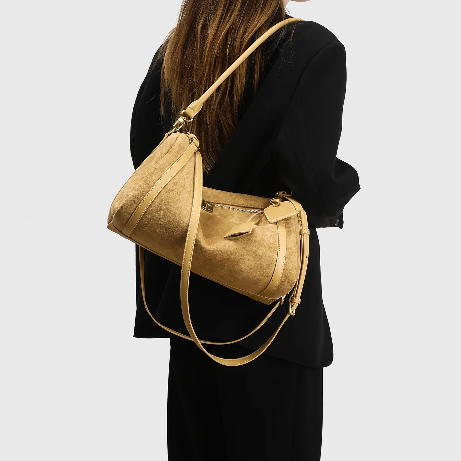 

2026sli Fall Winter New Women's Large Capacity Boston Pillow Bag Retro Faux Leather Multifunction Lazy Commuter Off-Road Bag