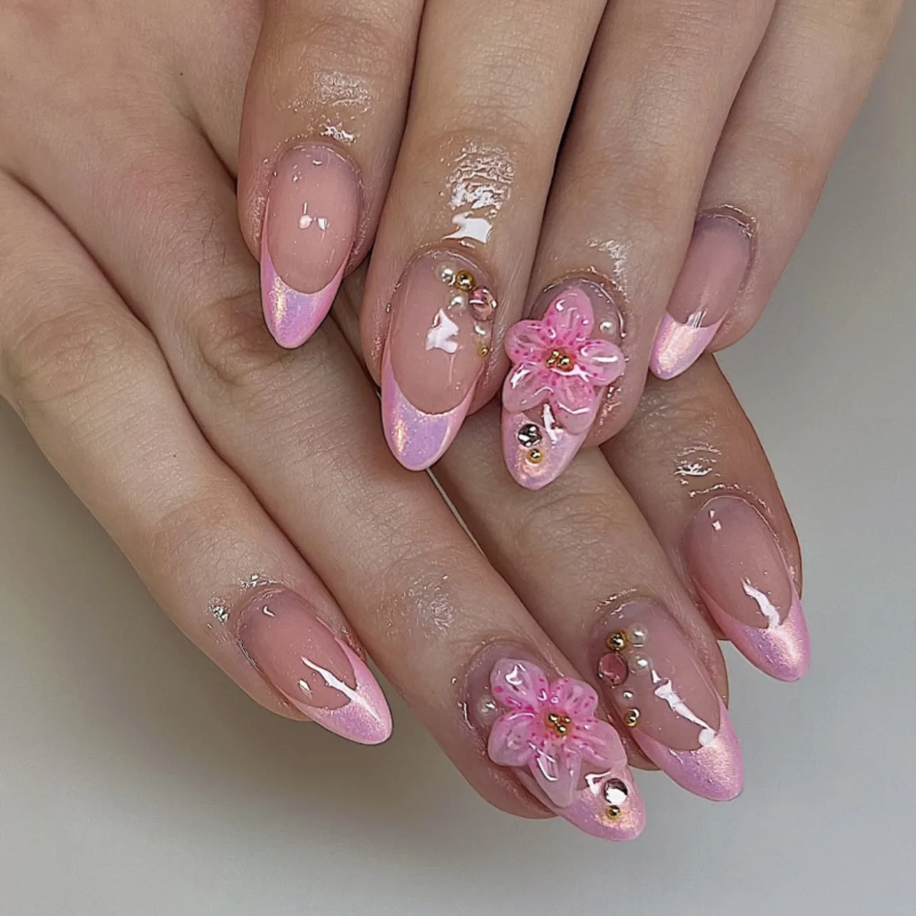 

24PCS Pink Sweet Dyeing Flower Water Ripple Summer False Nails Pearl Long Almond Fake Nails Art Press on Nails Charm Manicure