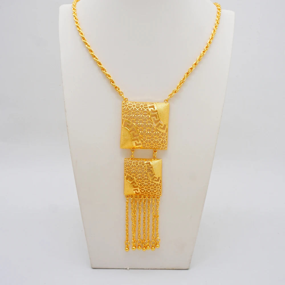 Hollow Gold Plated Long Tassel Women\'s Jewelry Set Dubai Banquet Wedding Necklace Jewelry Accessories