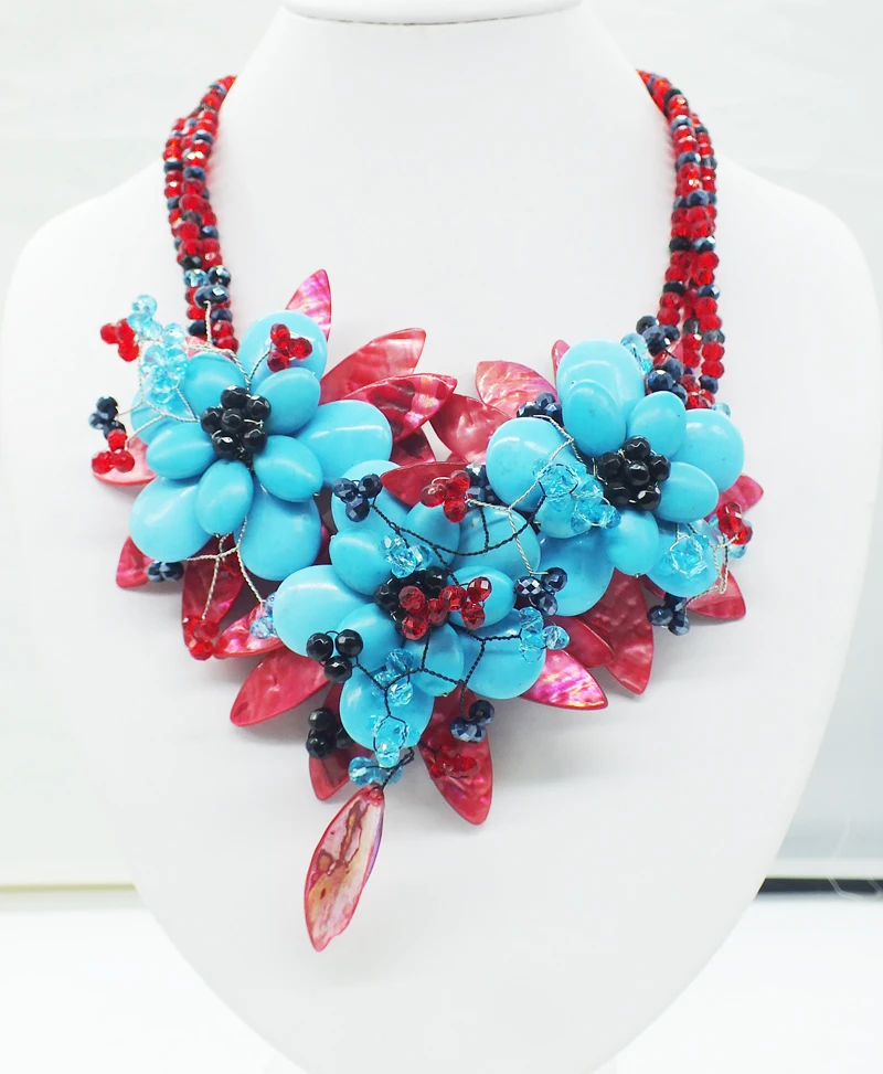 NO-265# classic!!!  Shell /Semi-precious stones   Bride Wedding. Flower necklace