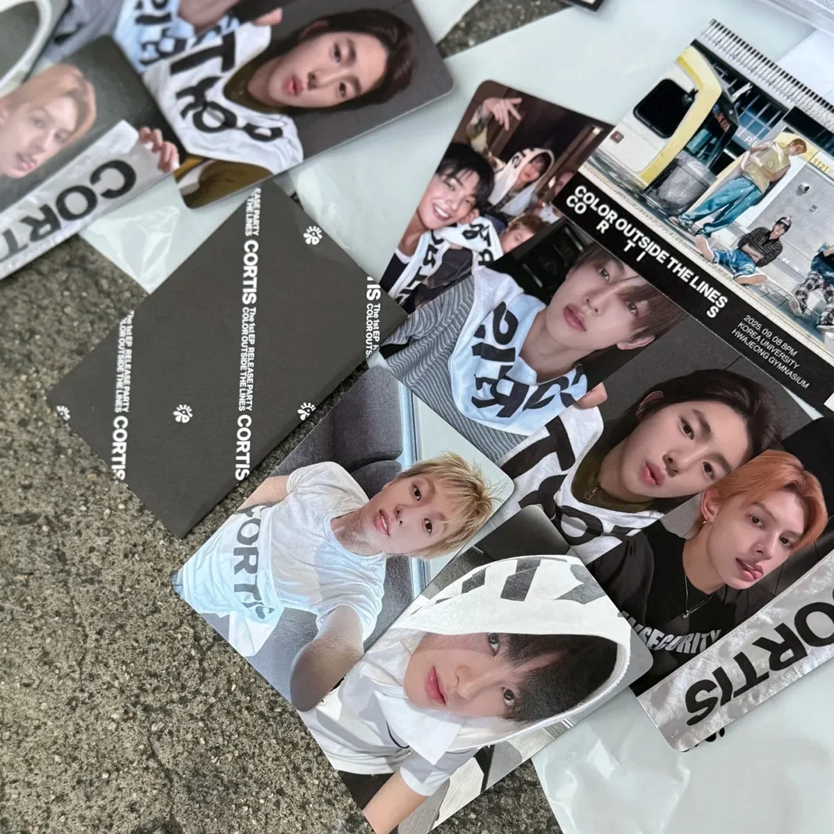 

5pcs/set Kpop CORTIS Photocards Album PhotoCards BOARDCAS Lucky Draw Cards UNIVERSAL WVS Store Benefit Cards Fans Collection