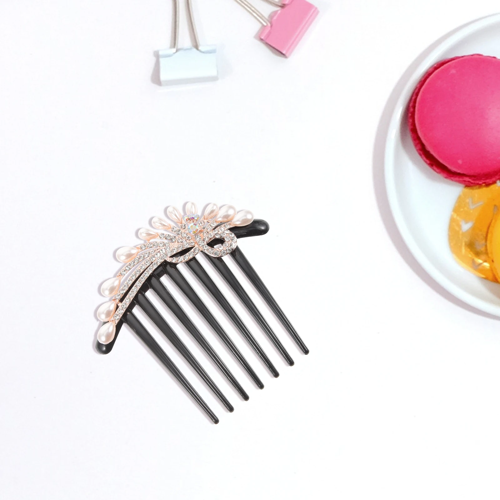 

Pearl Rhinestone Hair Clips Rhinestone Hair Accessories Women Side Comb Clips Wedding Prom Decorative Metal Combs