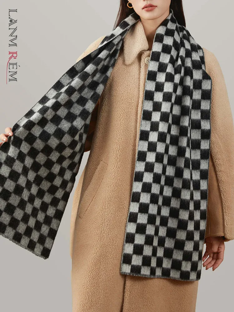 

[LANMREM] Plaid Contrast Color Wool Knit Scarf For Women Casual Versatile Thick Warm Office Lady Scarfs 2024 Winter New 26C1479