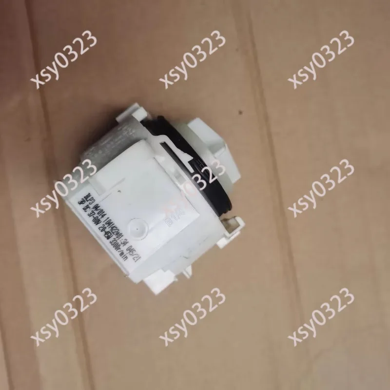 Original brand new washing machine IQ300 IQ500 IQ700 series drain pump drain motor motor