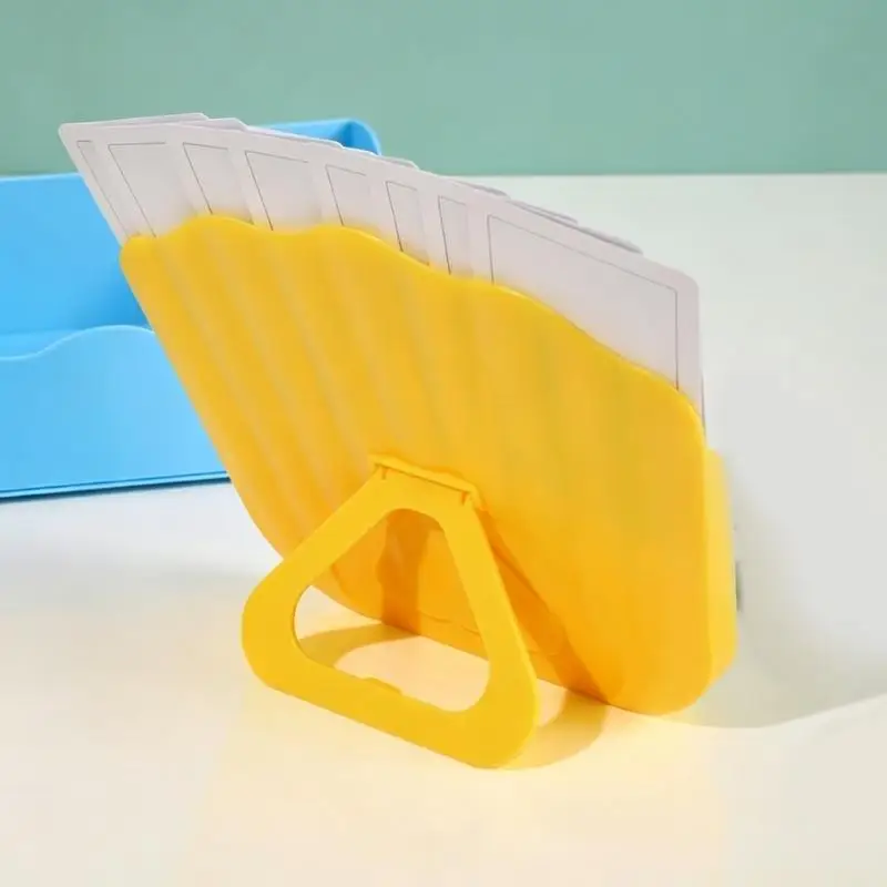 M5TC Plastic Playing Card Holder Board Game Rack Game Card Stand Playing Card Holder Helper for Organizing Cards