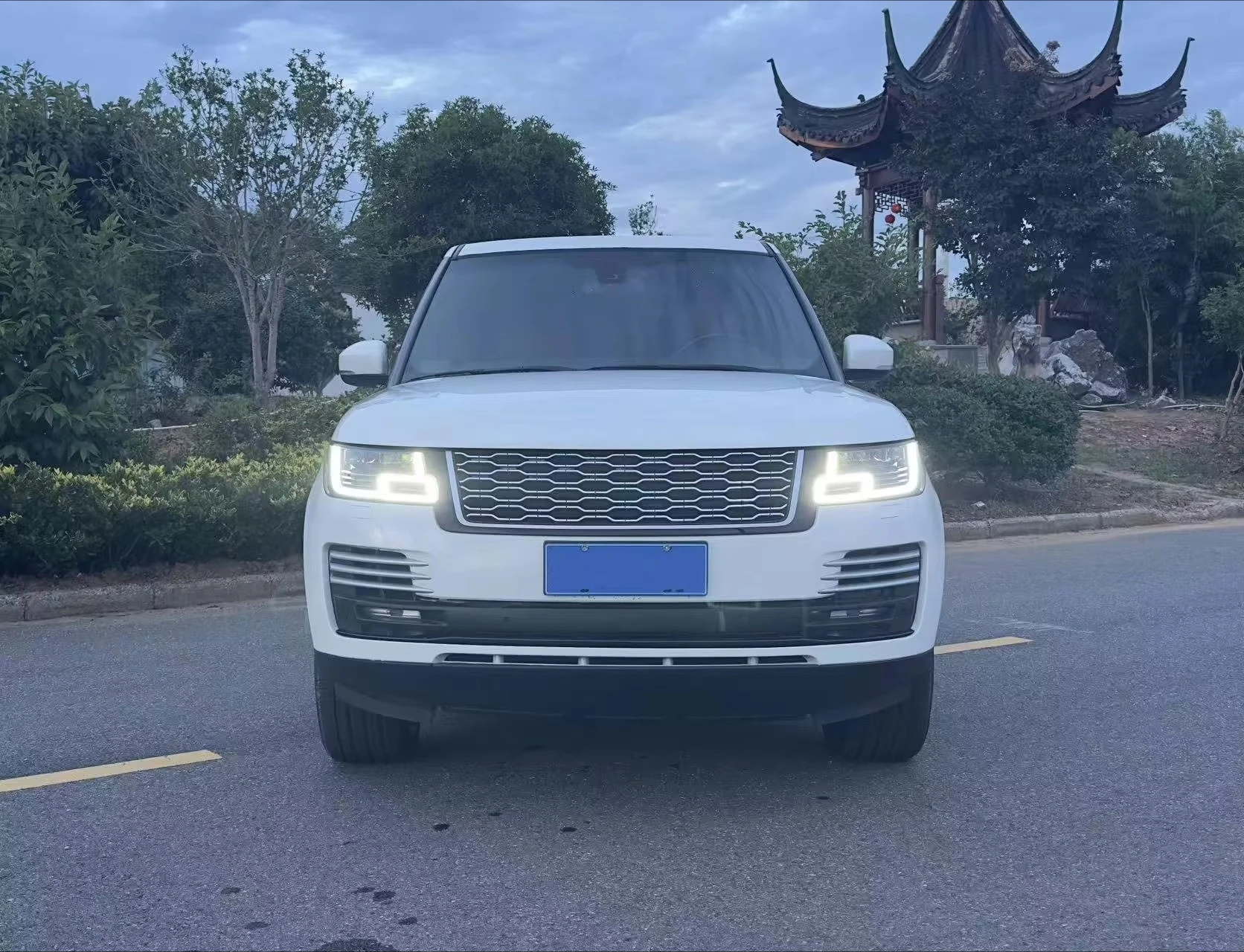 Luxury High Quality Plastic Aluminum Body Kit Upgrade for Front/Rear Bumpers Clip-on New 1 Year Warranty