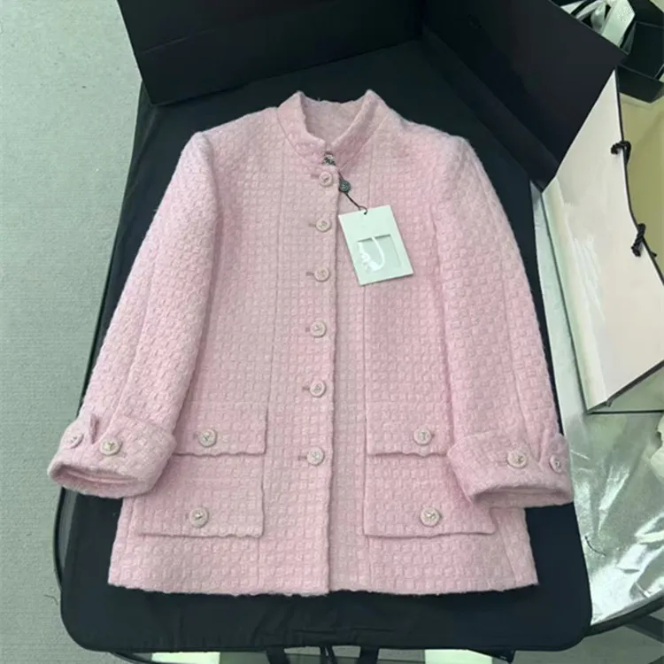 

Customization European women's fashion 2026 spring new styles Seven-quarter sleeve pink tweed coat and five-quarter pants set
