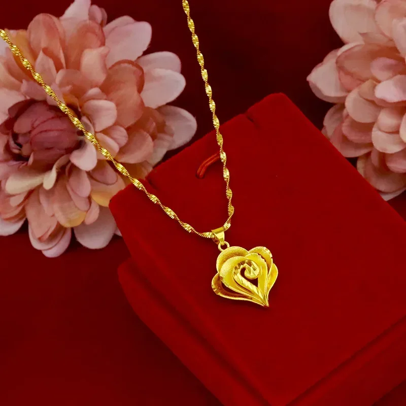 

women‘s elegant yellow gold 9999 real gold 24K Xiangyun love necklace gold shop with lady love pendant