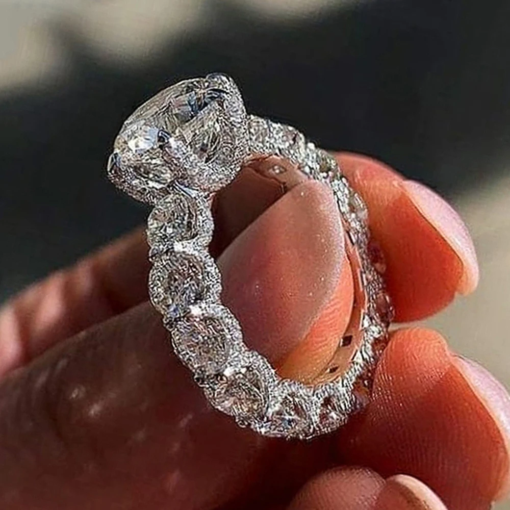 Huitan 2023 Eternity Promise Rings Women Luxury Fashion Engagement Wedding Jewelry Full Brilliant Cubic Zirconia Sparkling Rings