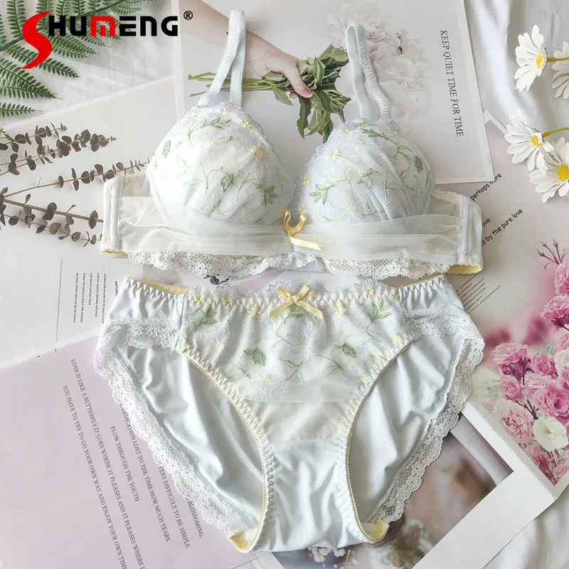 

Летнее новое нижнее белье в японском стиле, женский комплект с бюстгальтером с цветочной вышивкой, женские повседневные тонкие короткие костюмы с низким вырезом и круглой чашкой