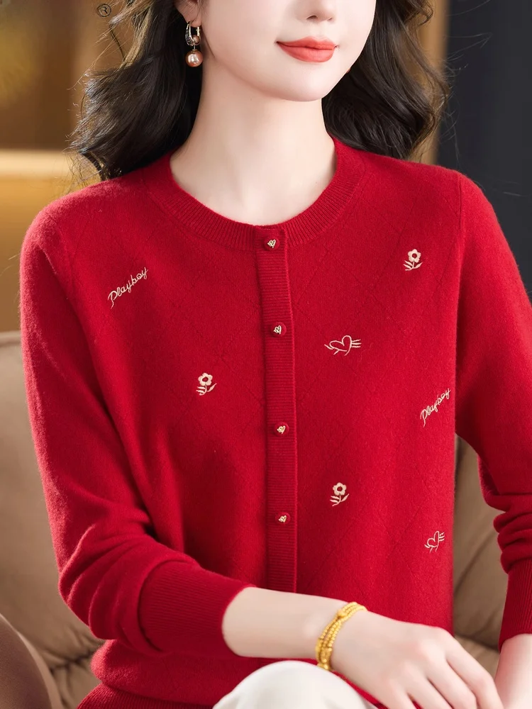 

Red Embroidered Woolen Knitted Sweater Women's round Ne Overhead Top Faionable Base Layer irt for Middle-Aged And ly