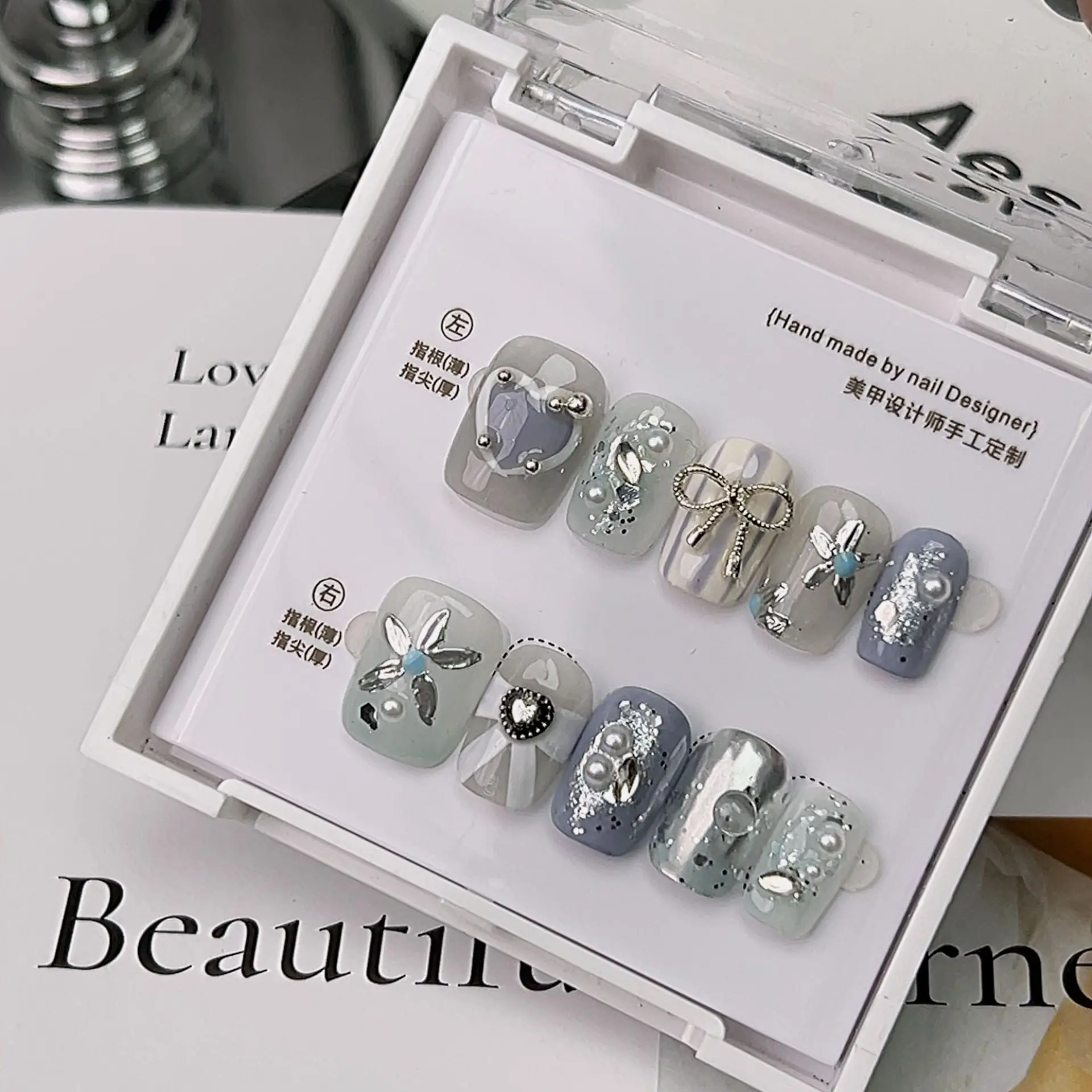 Winter Small Fresh Cute Press On Nails Handmade Blue Love Silver Powder Mirror Short Fake Nail Patches