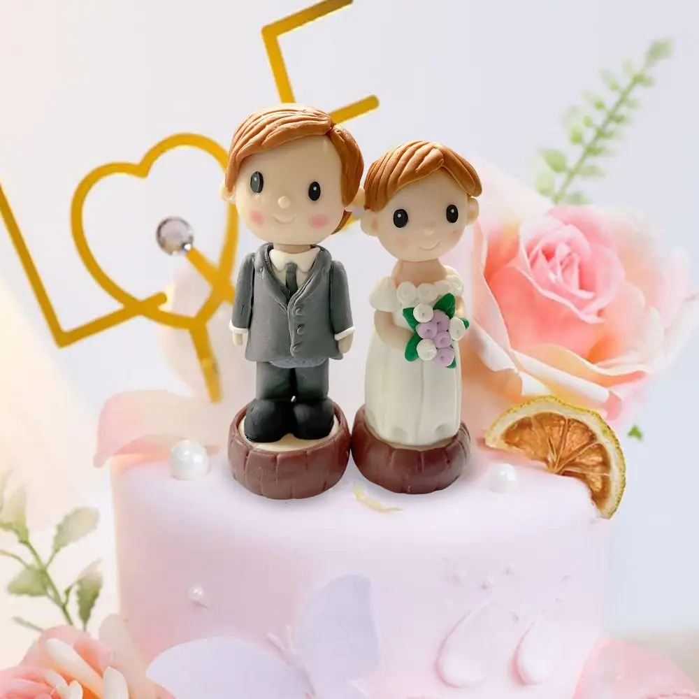 

Elegant Couple Wedding Cake Topper Creative Romantic Bride & Groom Figurines Retro Funny Cake Toppers Dolls Birthday Gift