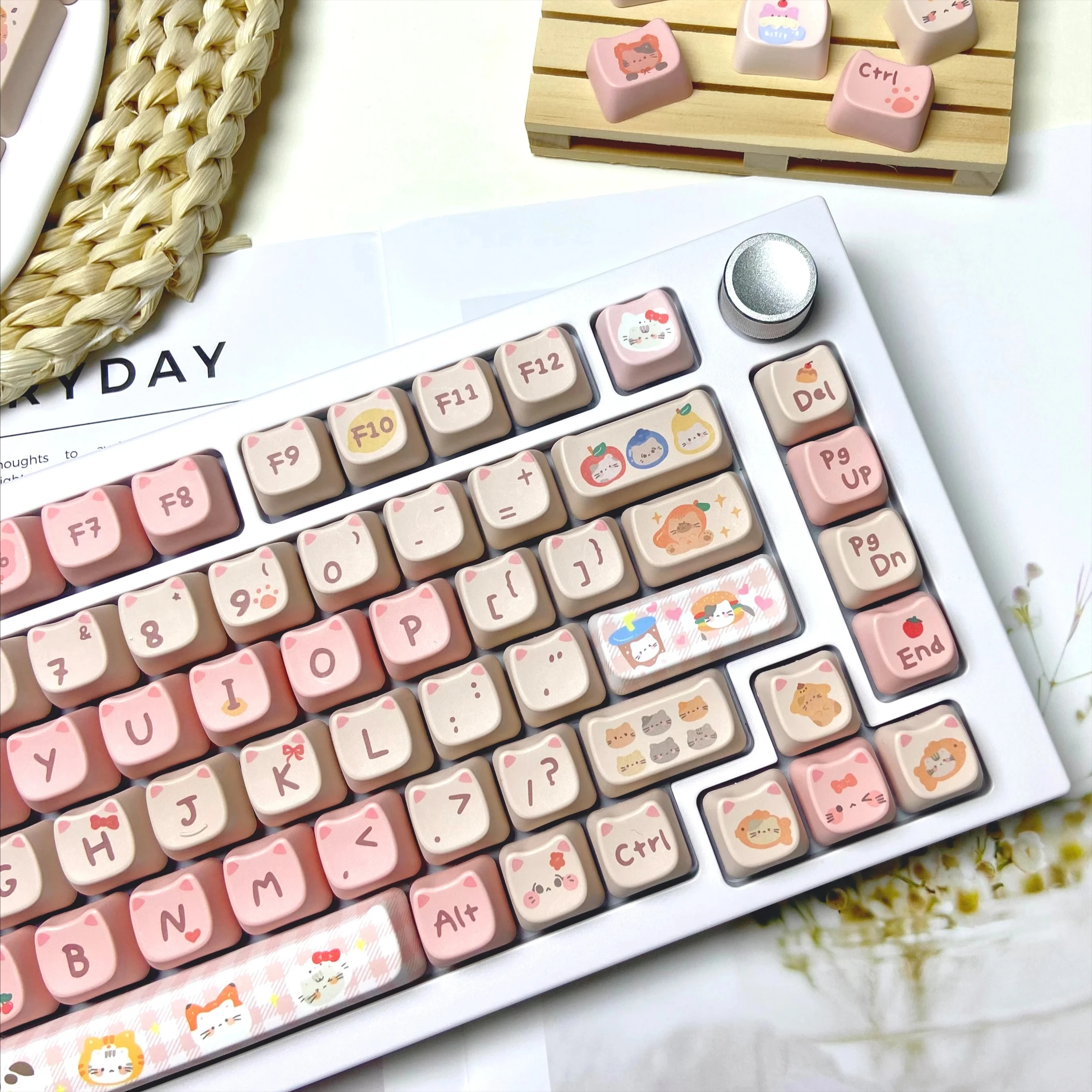 Cute Pink Cat Paradise Them KeyCaps MAO Profile Keycaps Custom for Mechanical Keyboard Key Caps for Girls Keyboard DIY Decor
