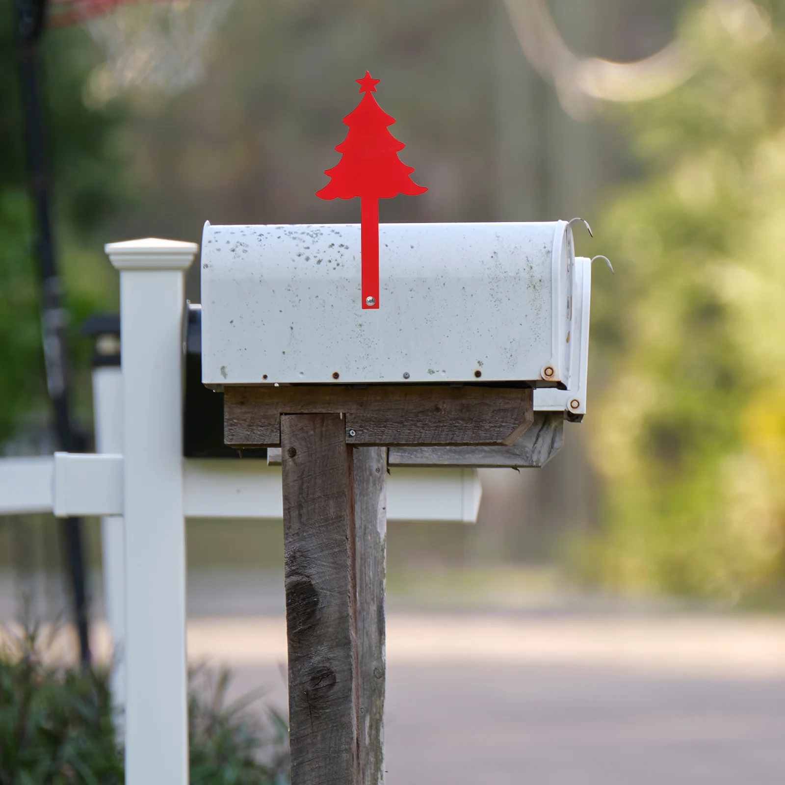 

Sturdy Iron Mailbox Topper Decor Tree Shape Flag Replacement for Outdoor Yard Christmas Decor Mailbox Flag Replacement