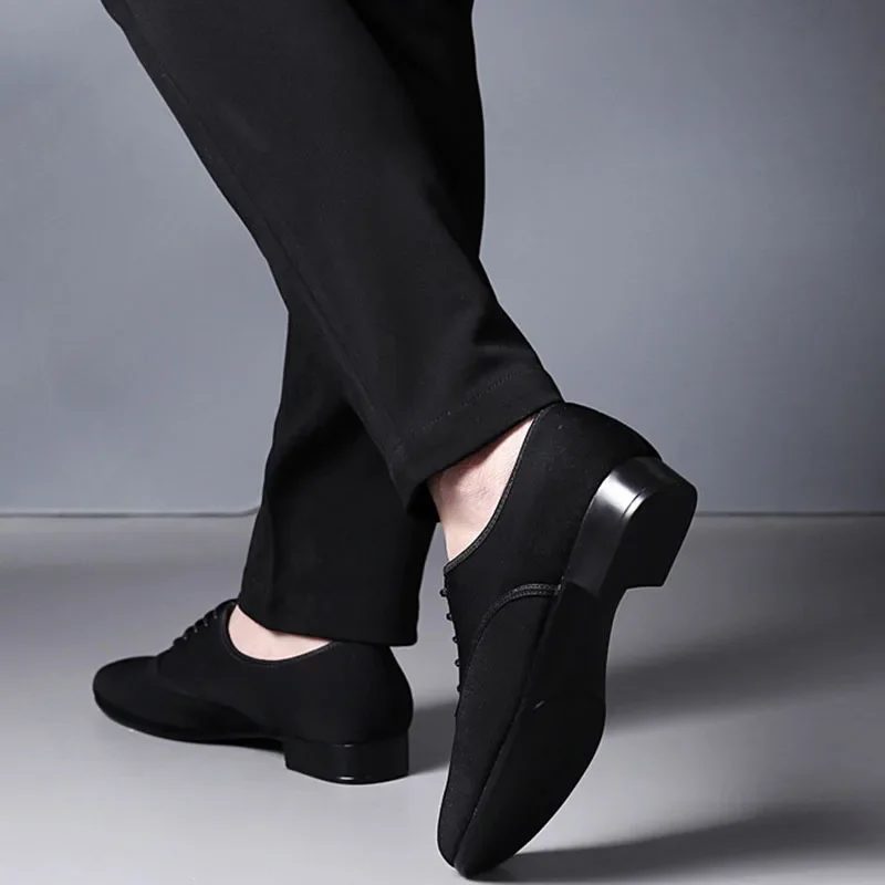 Ballroom Latin Dance Shoes Men Jazz Shoe Sneakers for Men Low Heel Professional or Practice Dancing Shoes Oxford Cloth